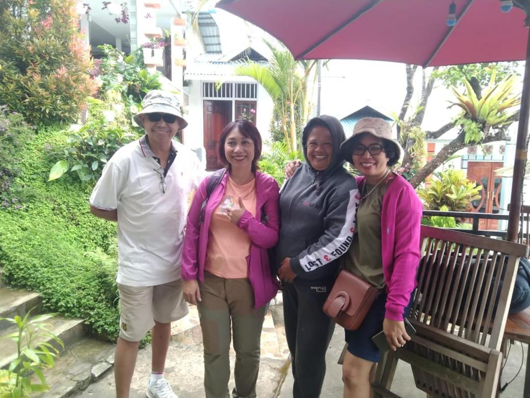 Bintang Bungalow Tour & Travel Kelimutu Eksteriør bilde