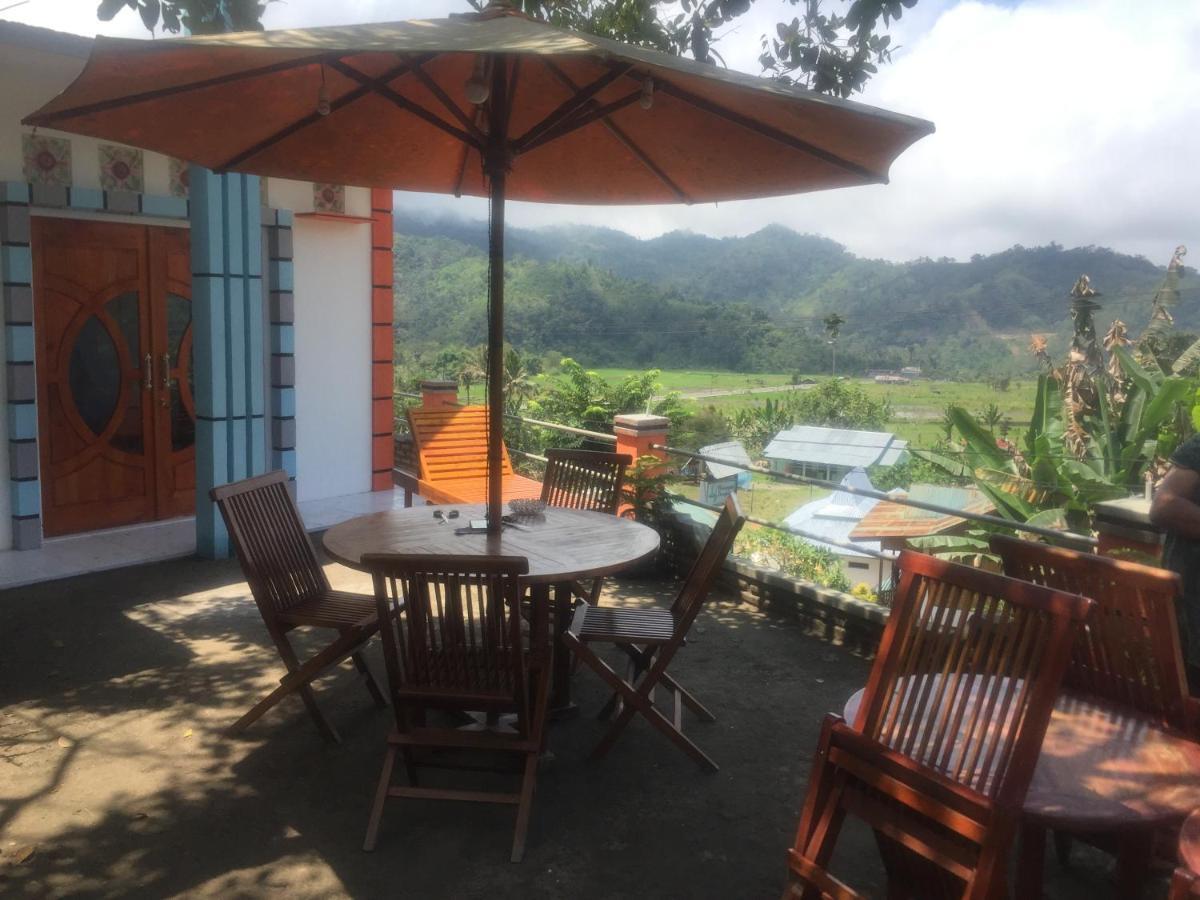 Bintang Bungalow Tour & Travel Kelimutu Eksteriør bilde